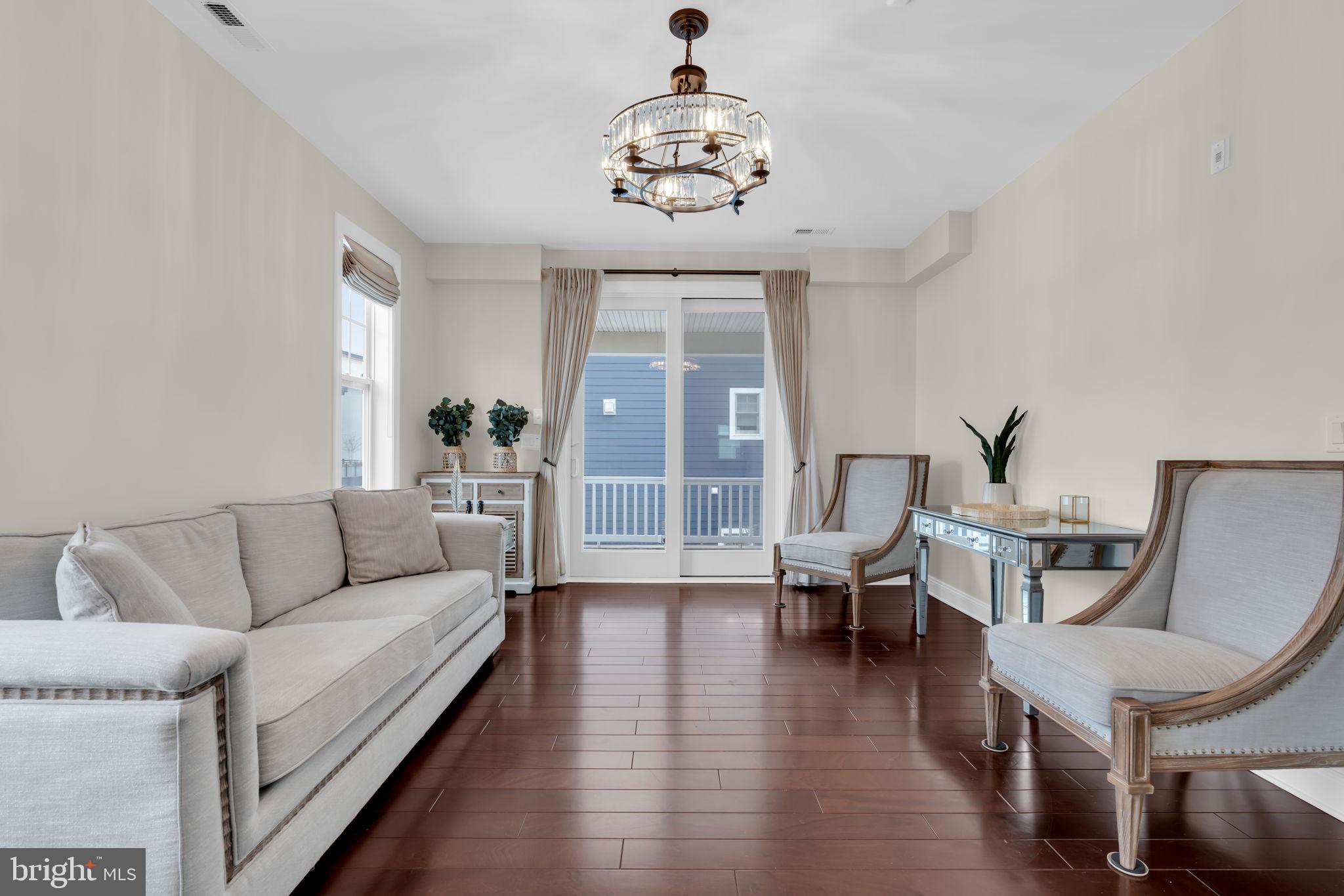 21 OCEAN TERR