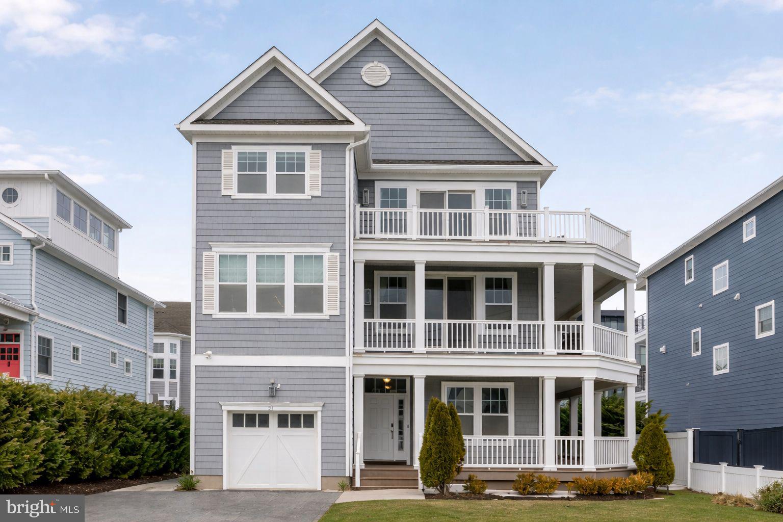 21 OCEAN TERR