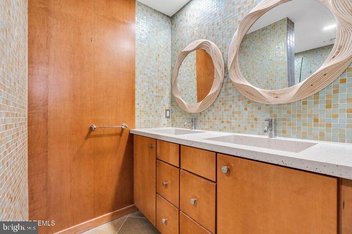 55 OCEAN AVENUE PHB