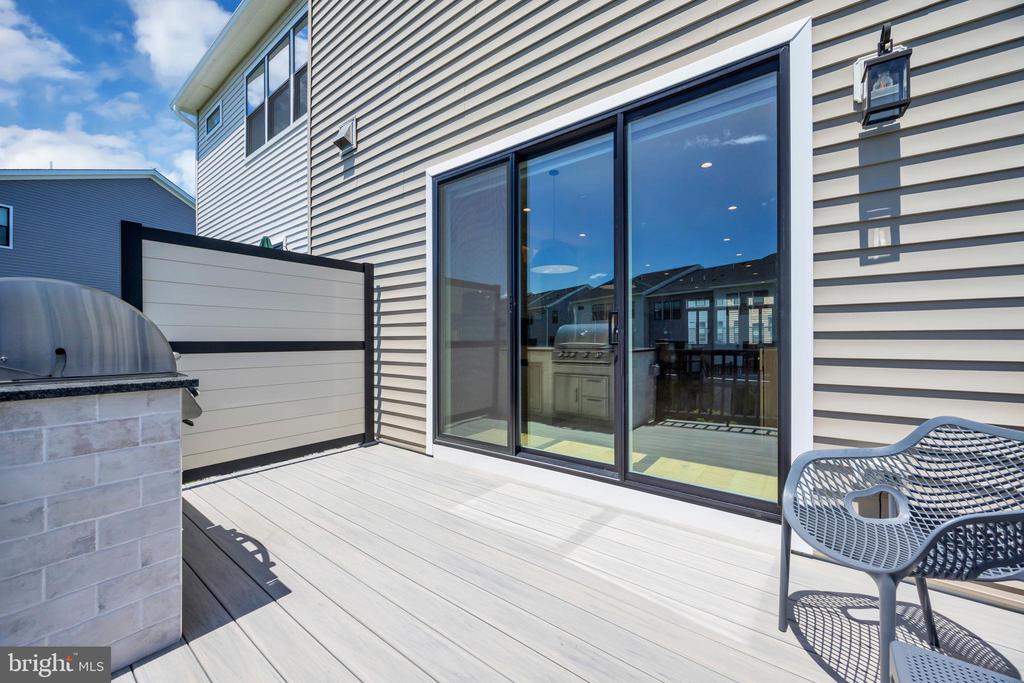 15 LINDER COURT