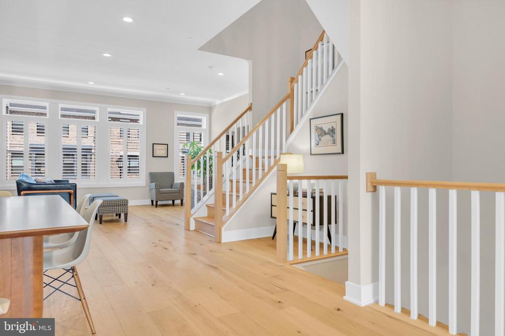 15 LINDER COURT
