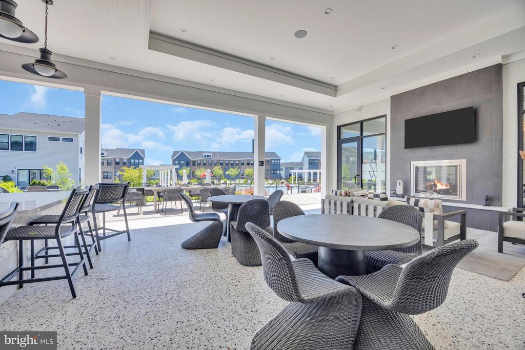 15 LINDER COURT