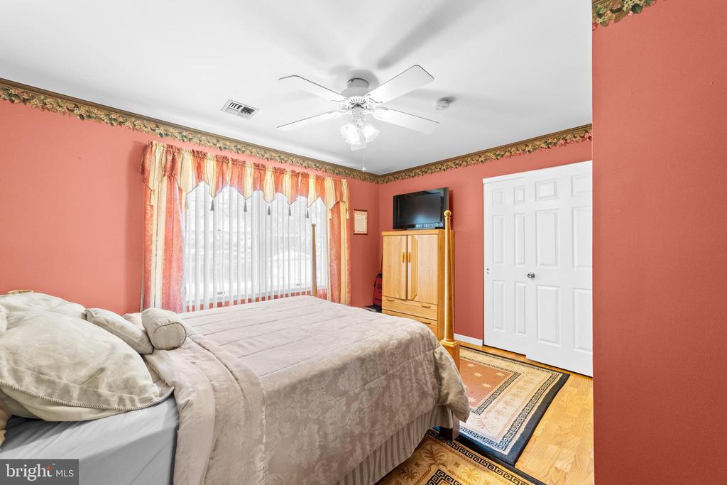 21 TANGLEWOOD PLACE