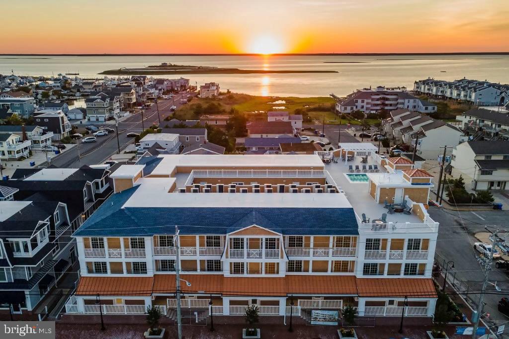 510 N Bay Ave #208