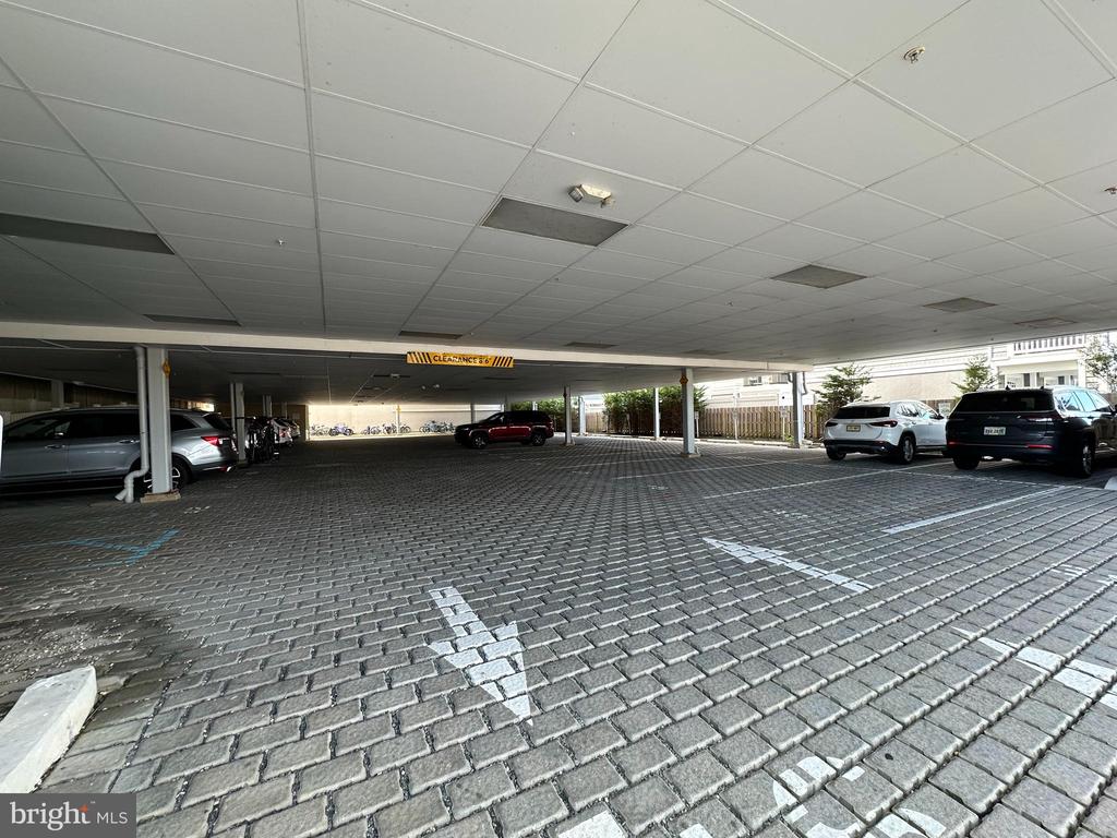 510 N Bay Ave #208
