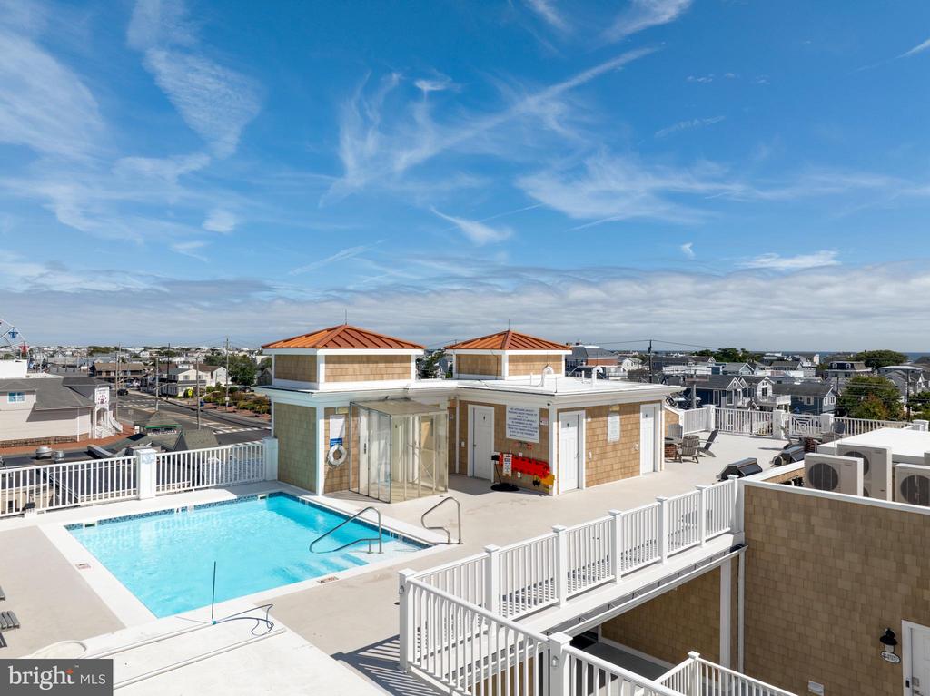 510 N Bay Ave #208