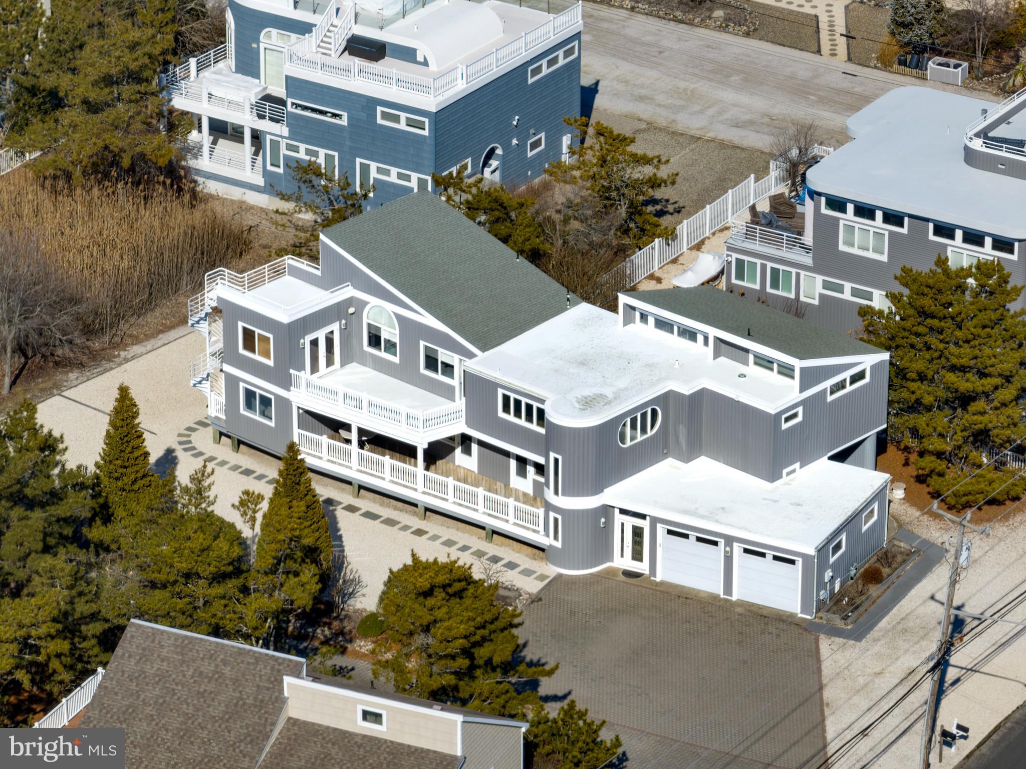 1122A Long Beach Blvd