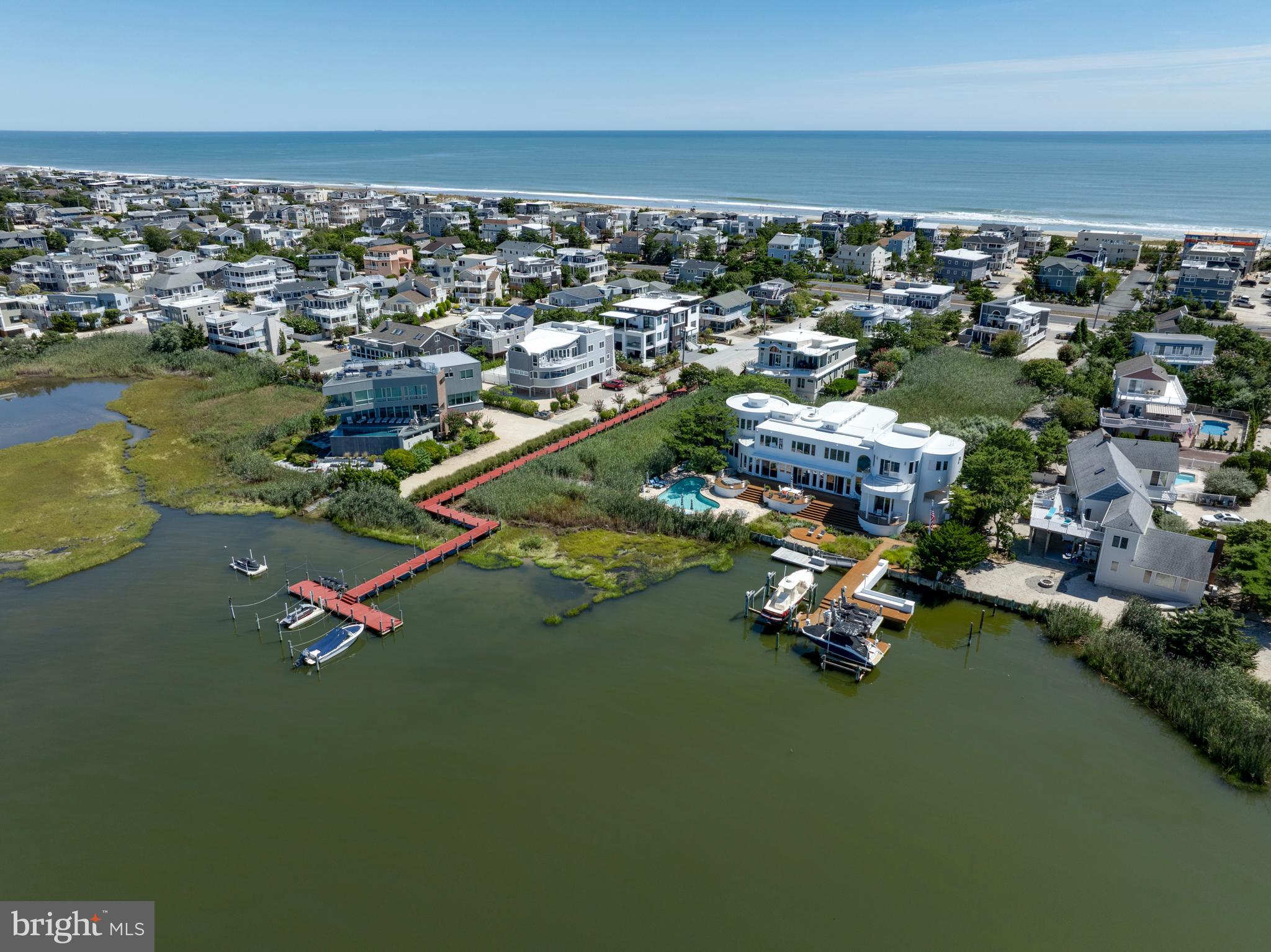 1122A Long Beach Blvd