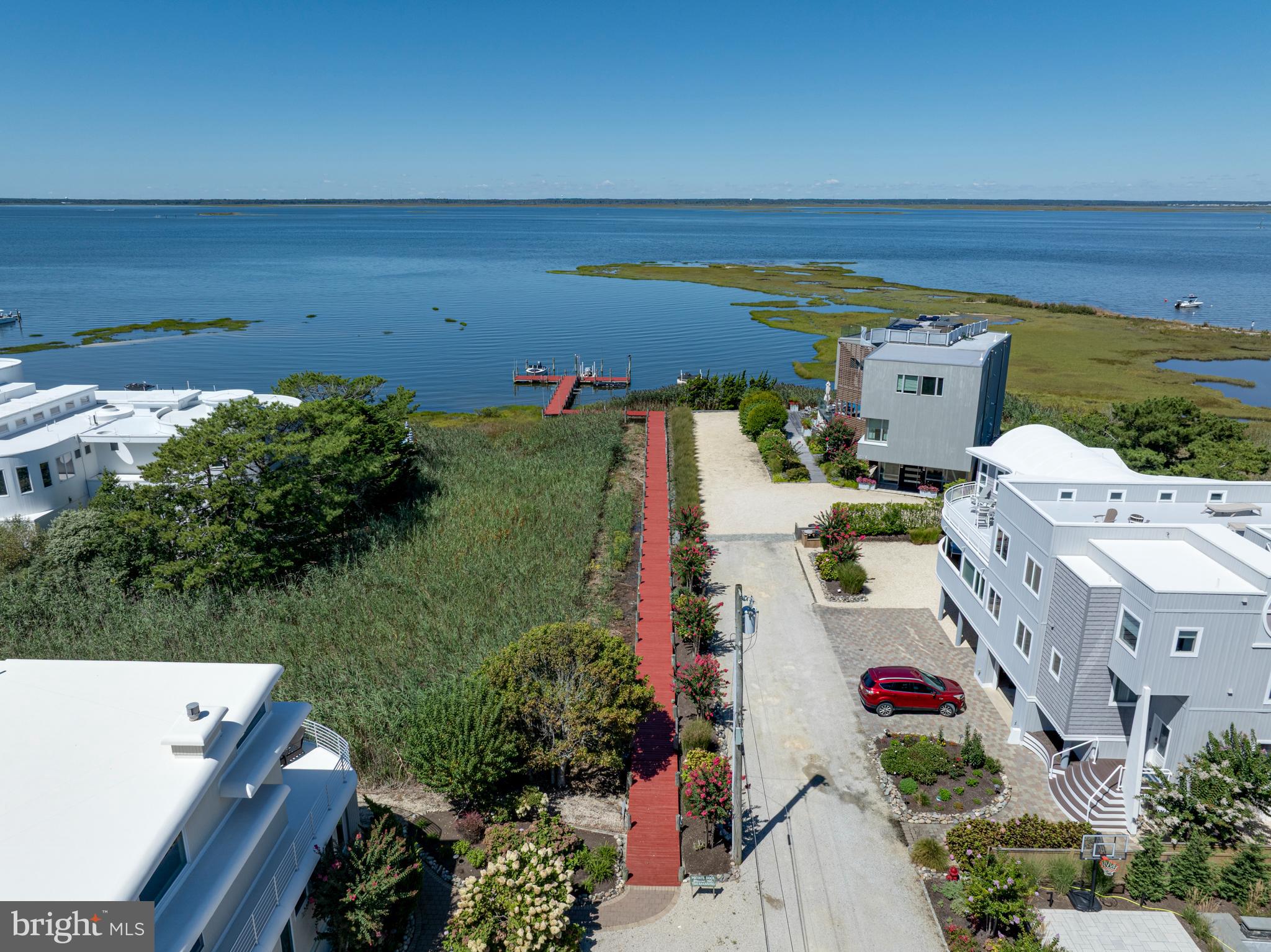 1122A Long Beach Blvd