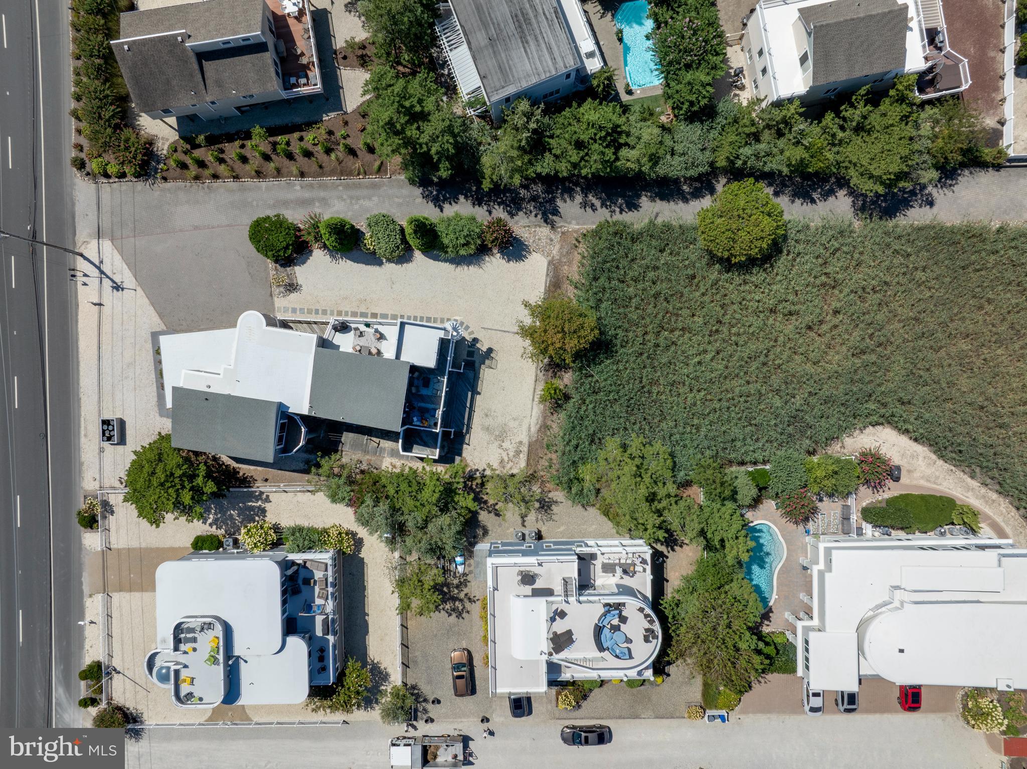 1122A Long Beach Blvd