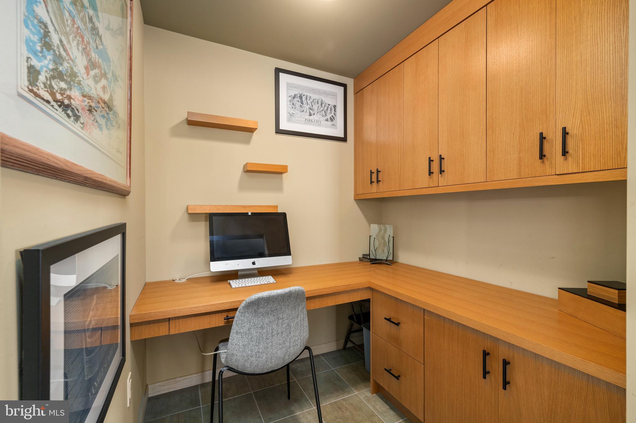 1122A Long Beach Blvd