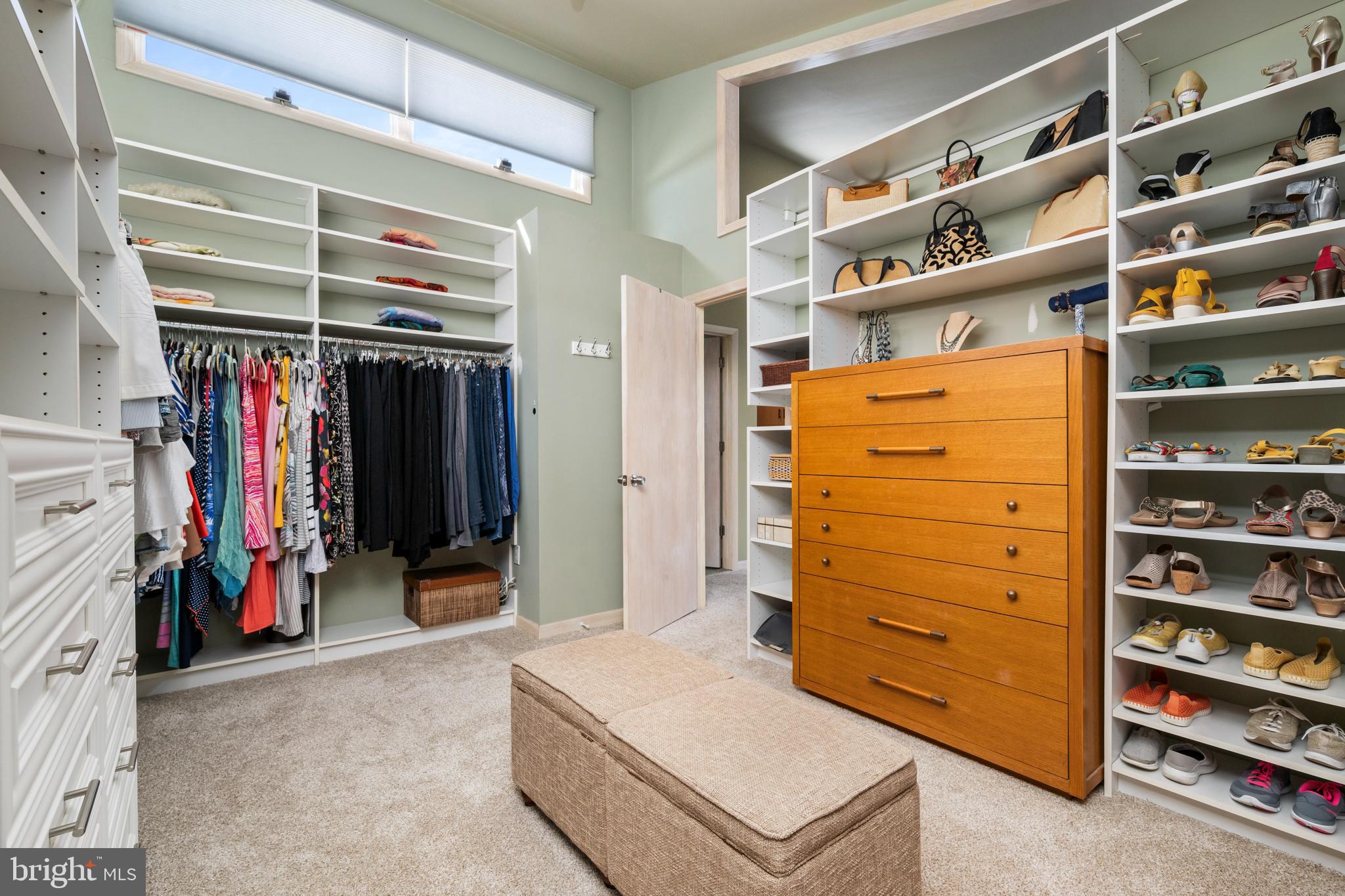 1122A Long Beach Blvd