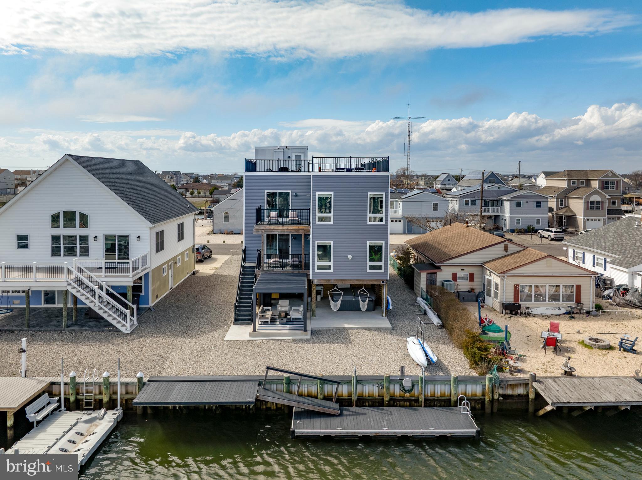 110 N Ensign Dr
