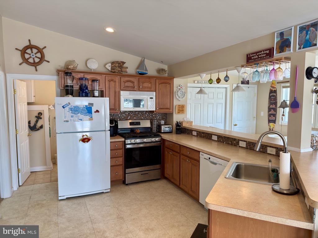 79 Mary Alice Rd