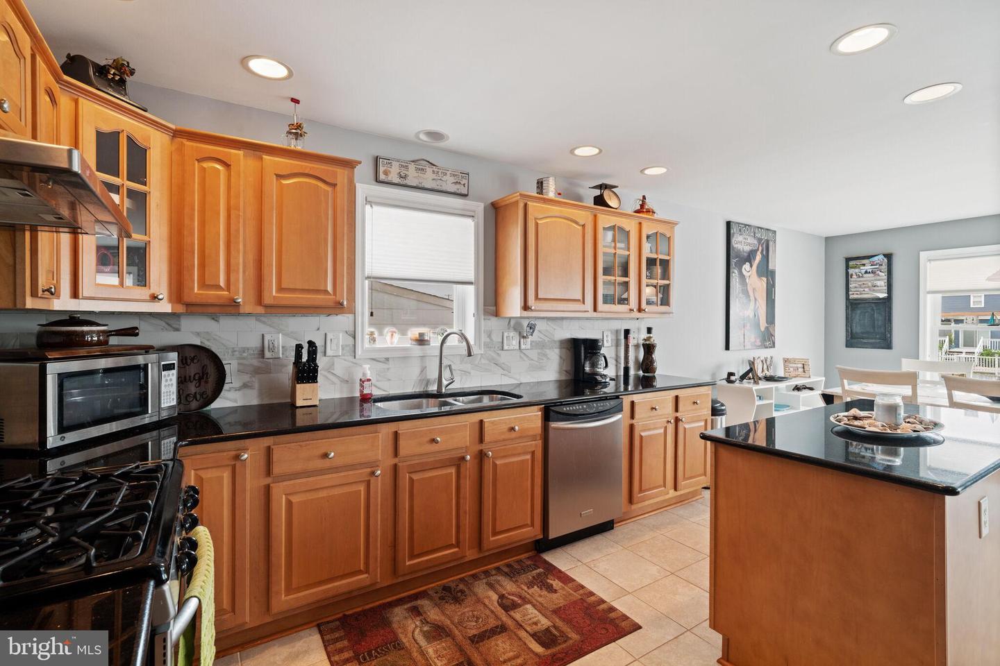 164 Morris Blvd