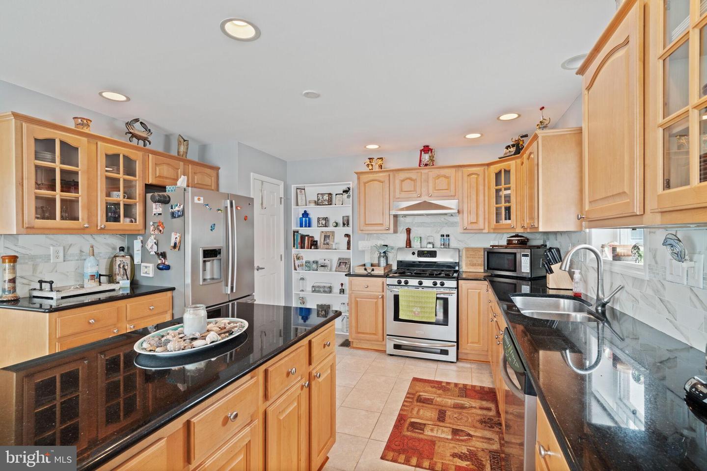 164 Morris Blvd