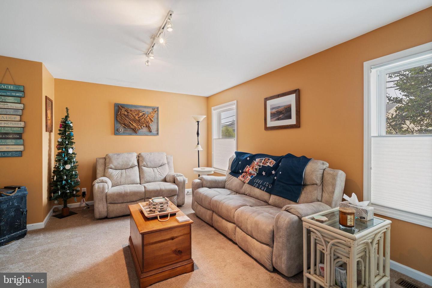 164 Morris Blvd