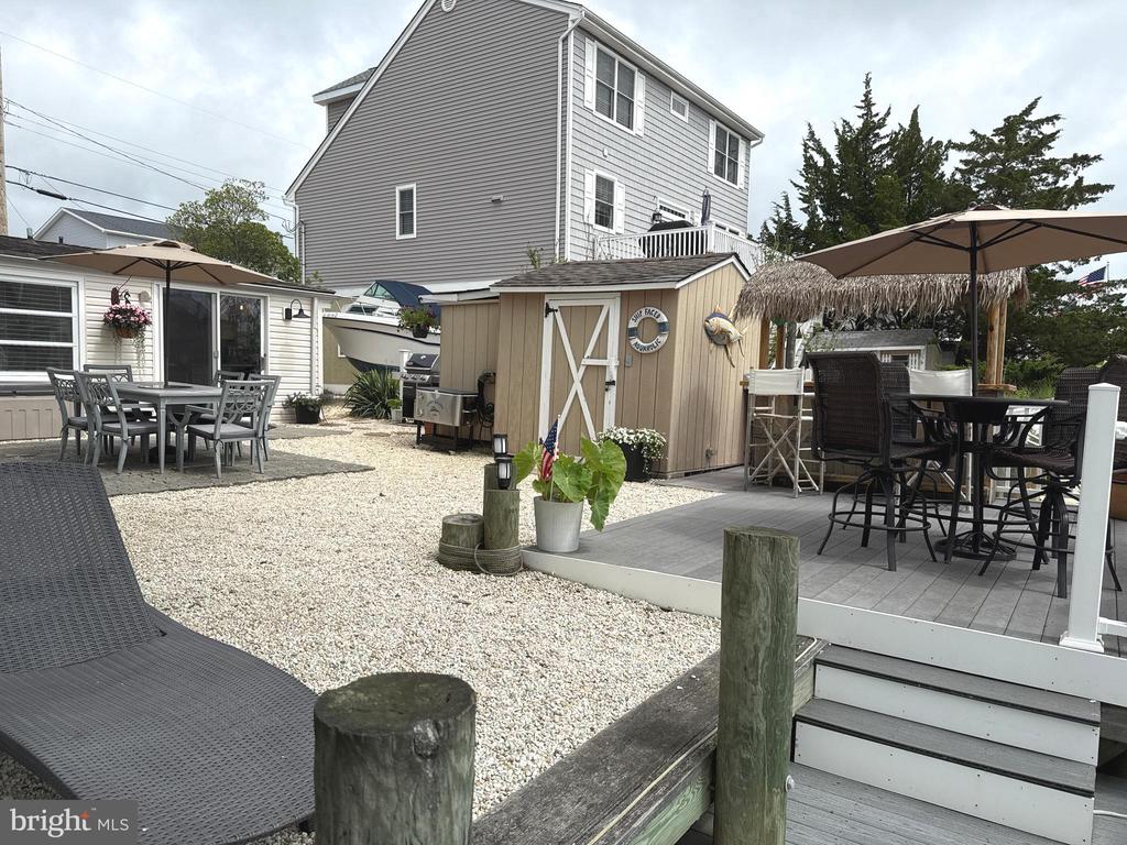 57 Albert Dr