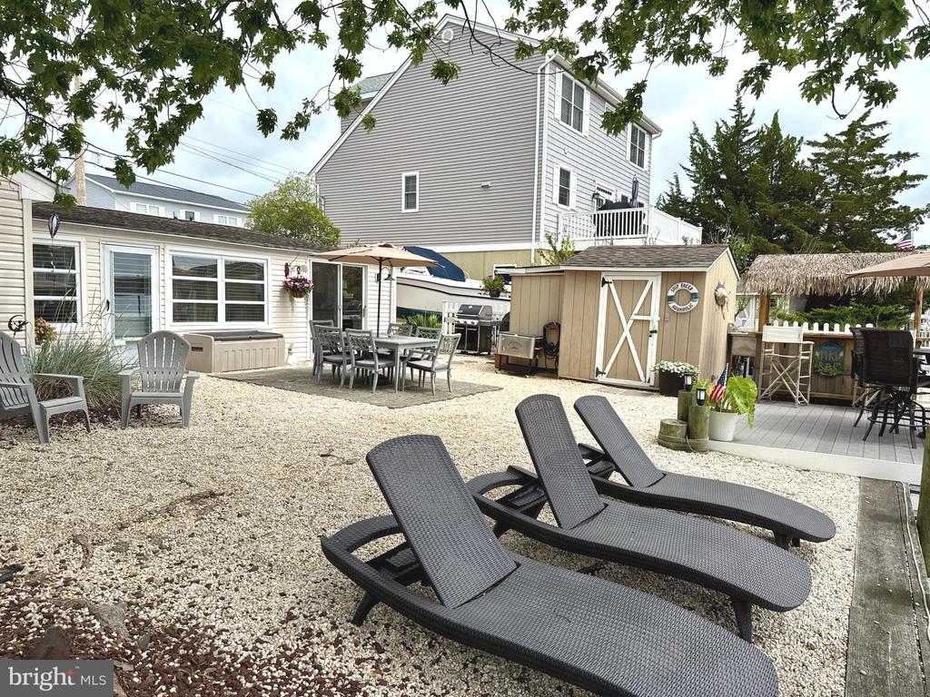 57 Albert Dr