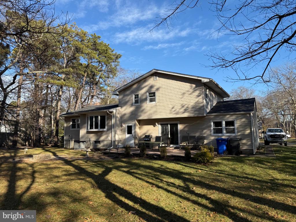 4 CAMBRIDGE COURT