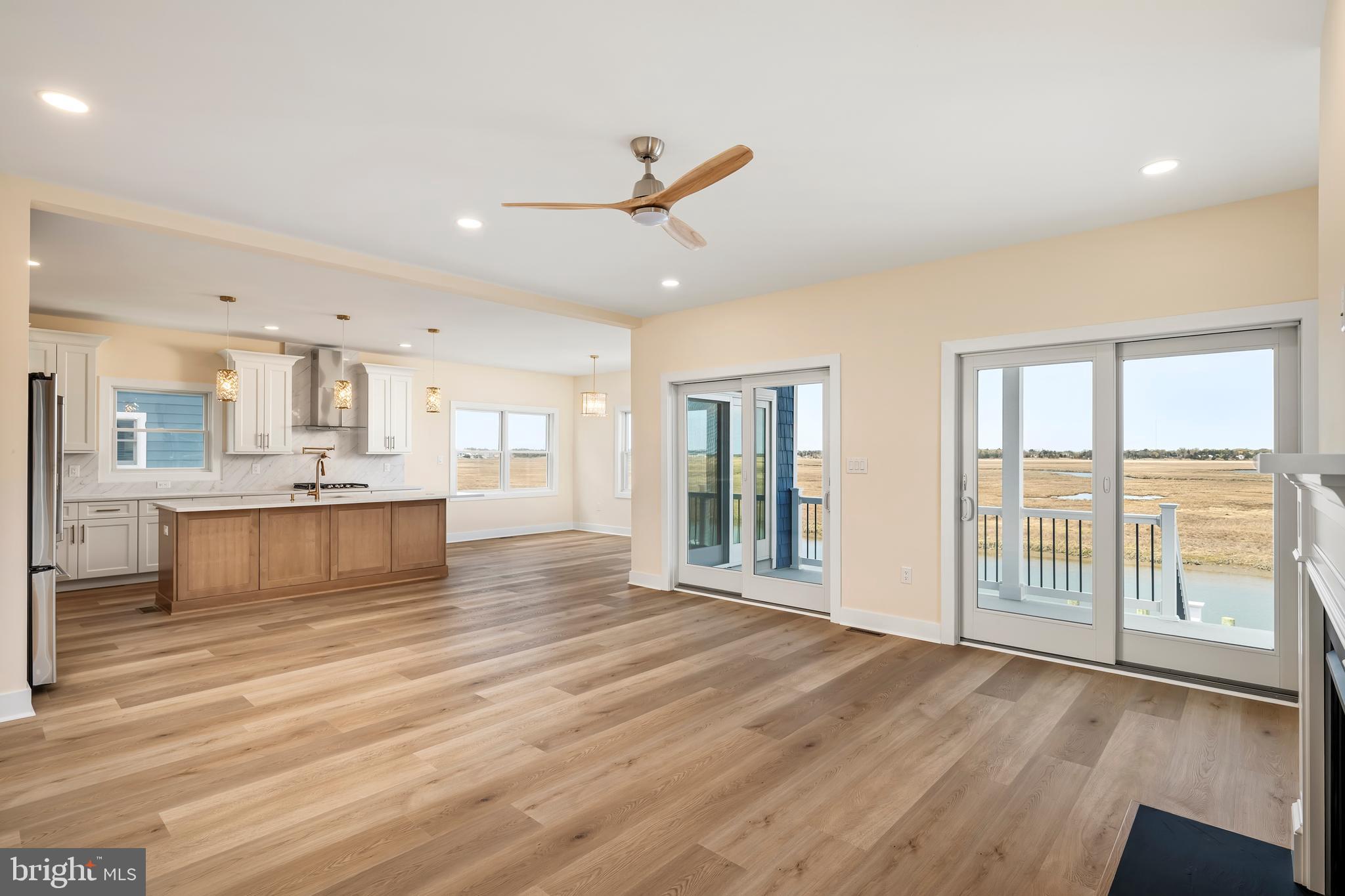 370 KINGFISHER ROAD