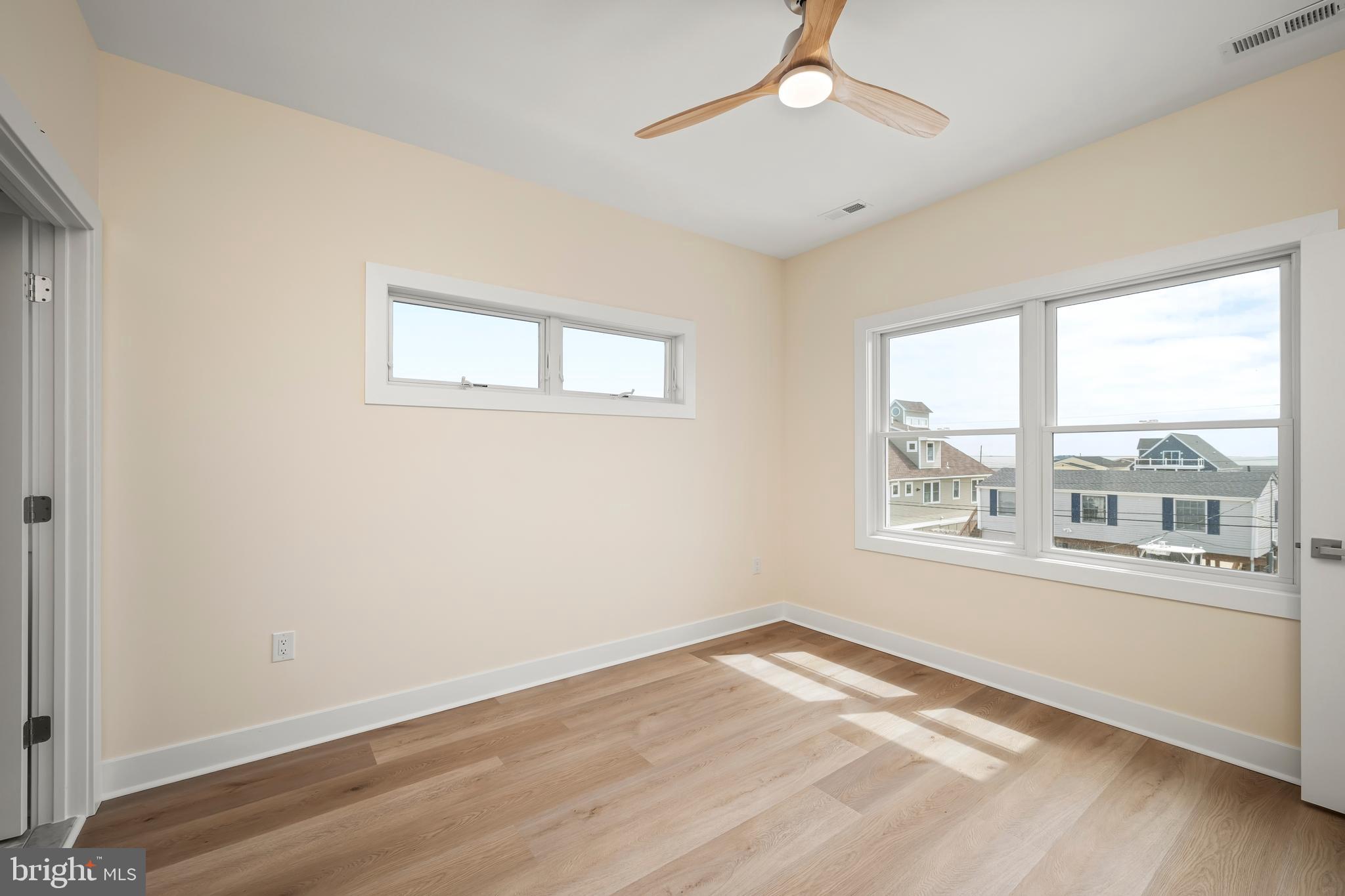 370 KINGFISHER ROAD