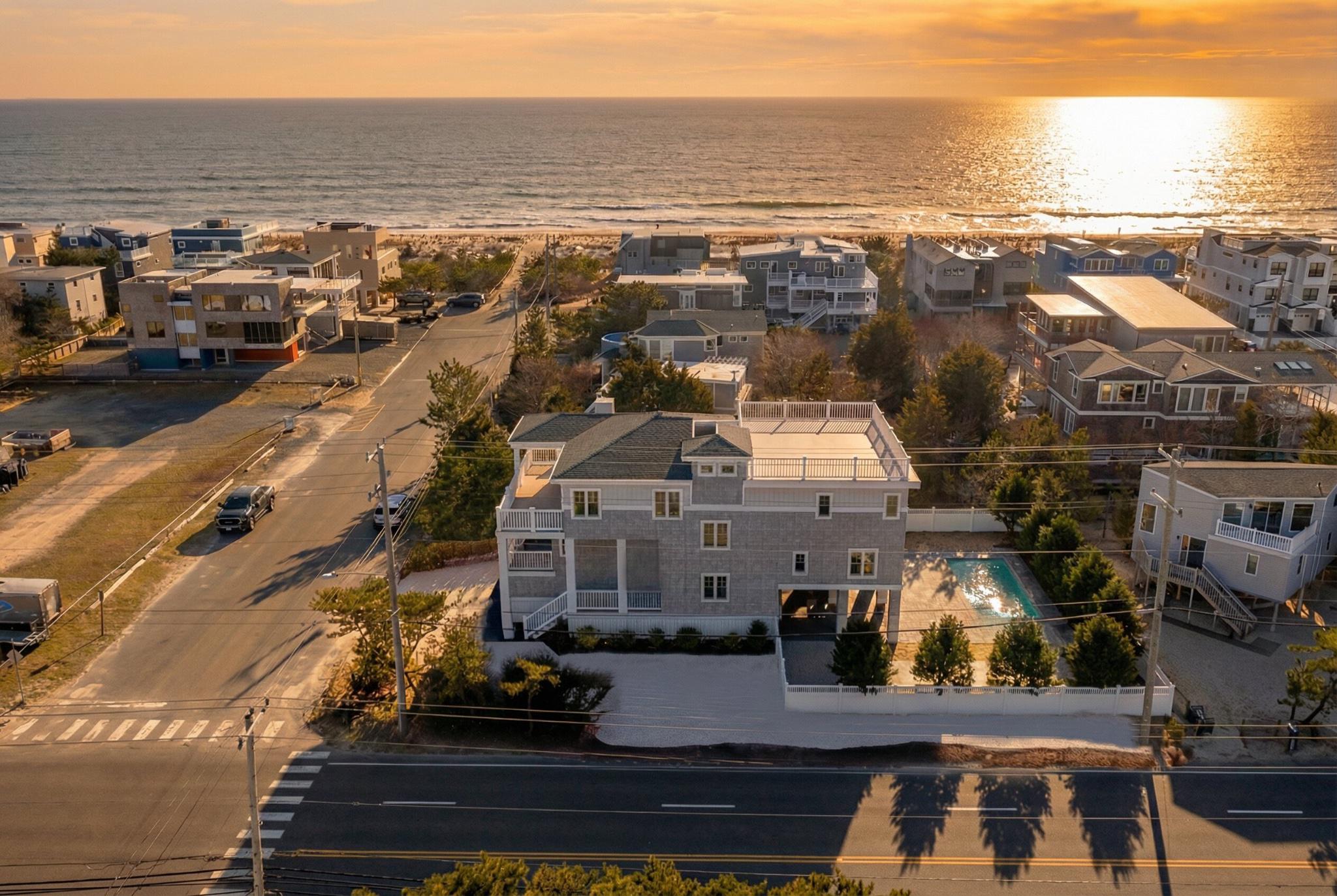 2 E CUMBERLAND AVENUE