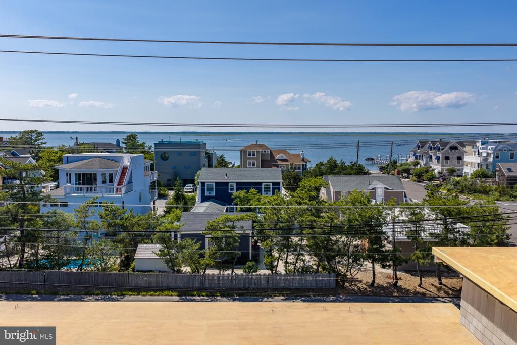 2 E CUMBERLAND AVENUE