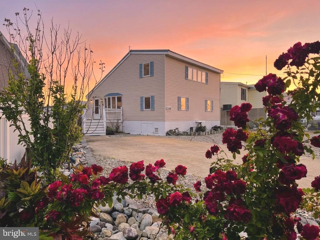 128 CURLEW ROAD