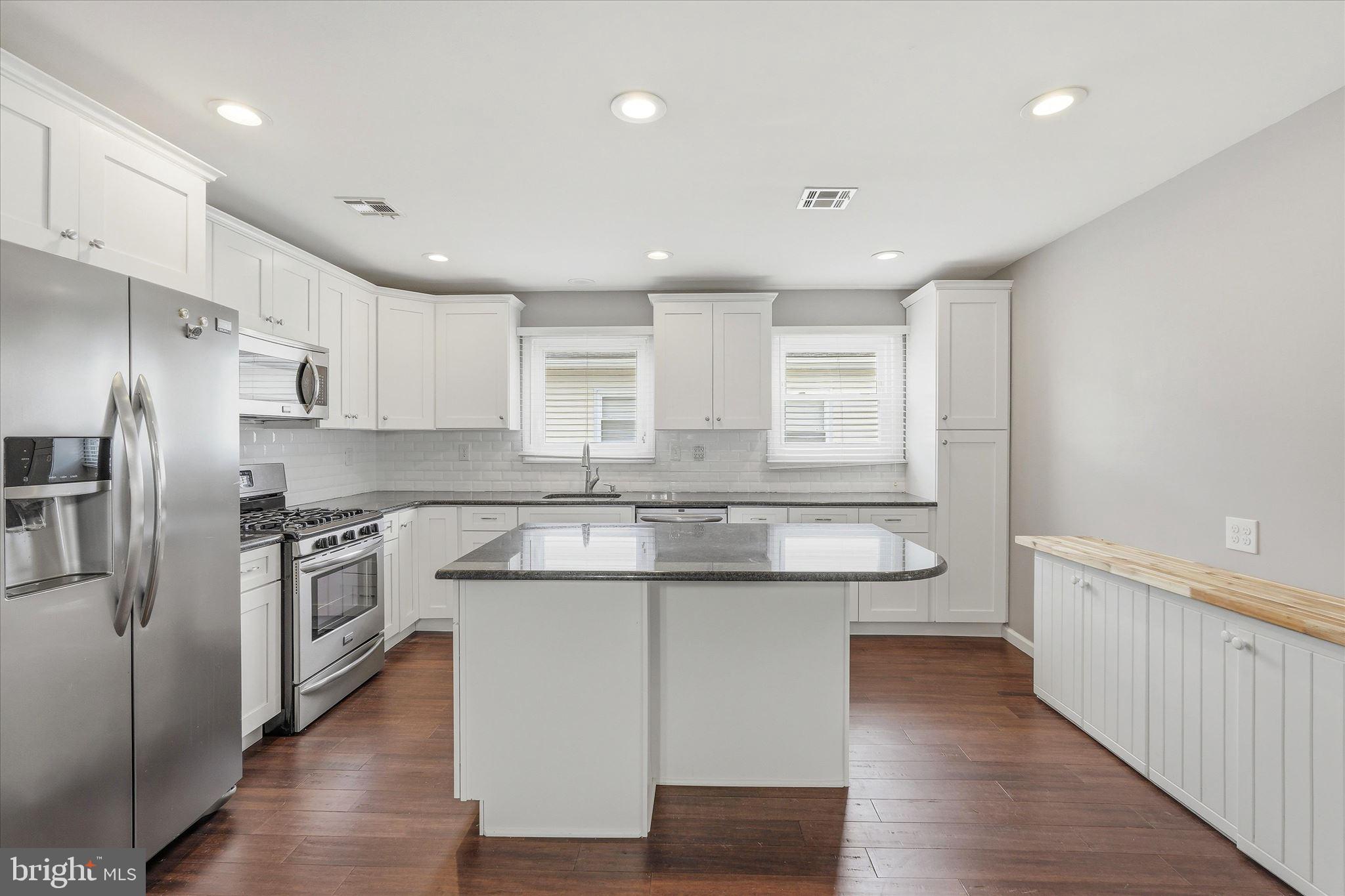 298 COSTA MESA DRIVE