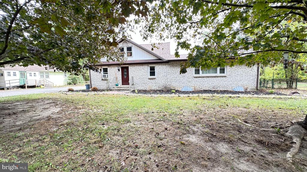 38 Martin Ave