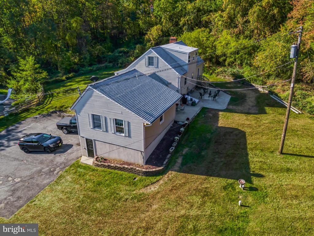 123 SNYDER ROAD