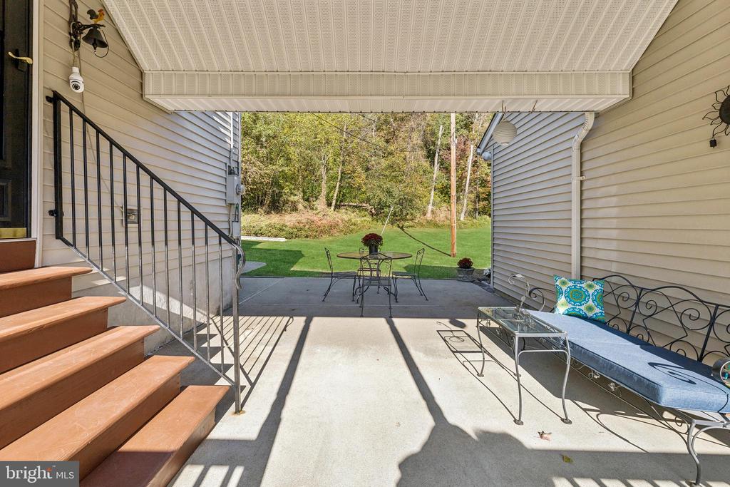 123 SNYDER ROAD
