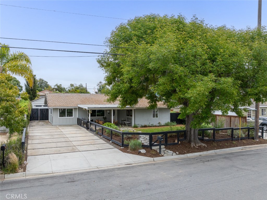 2054 Monrovia Avenue