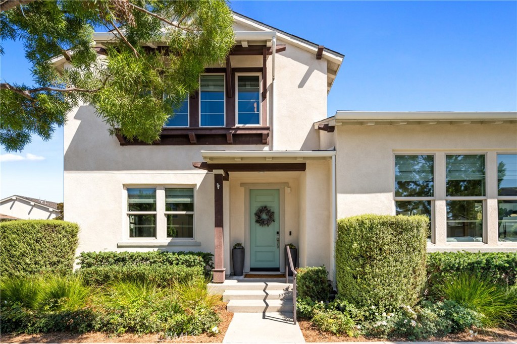 14 Alienta Lane