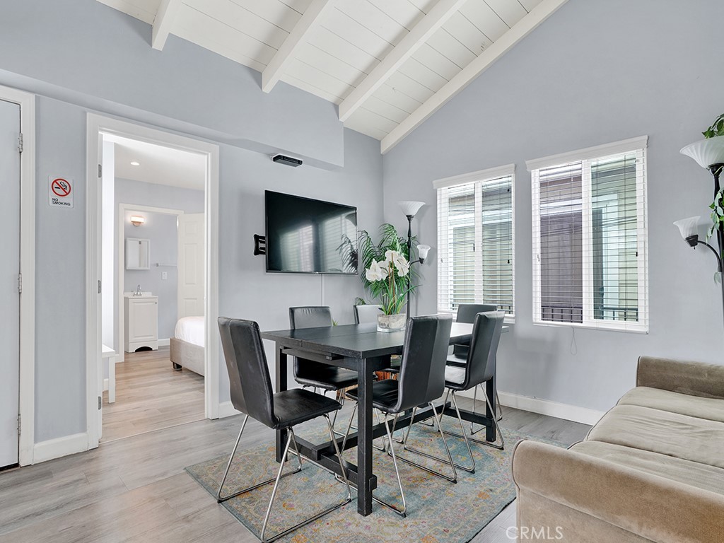 1320 W Balboa Boulevard