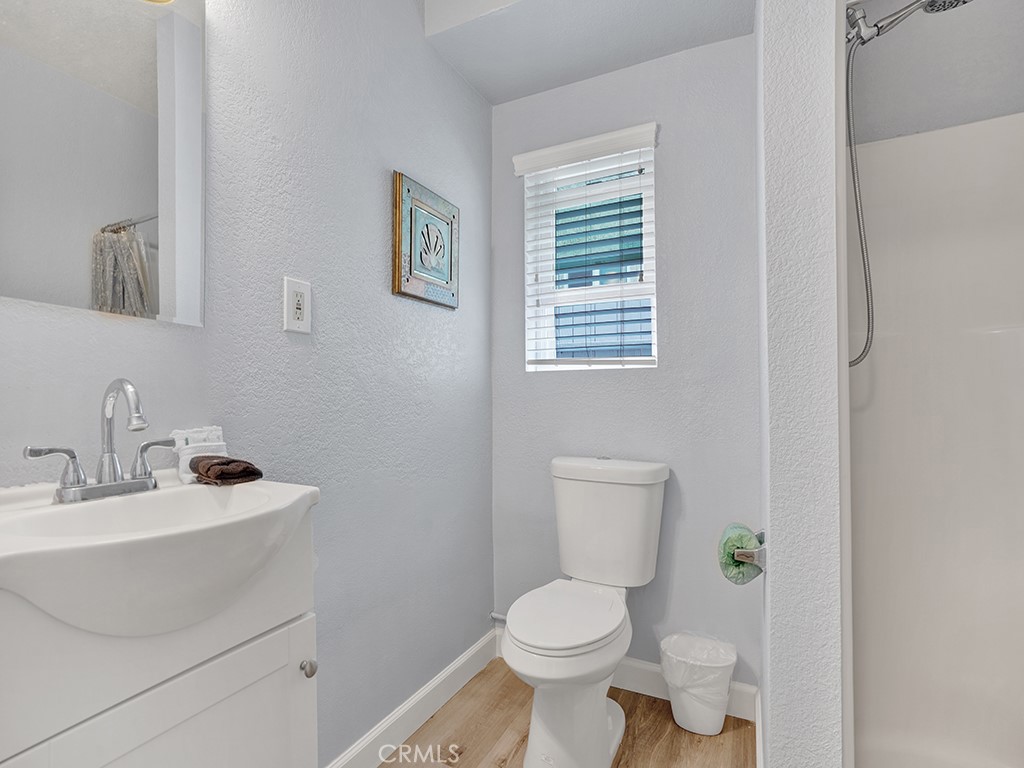 1320 W Balboa Boulevard