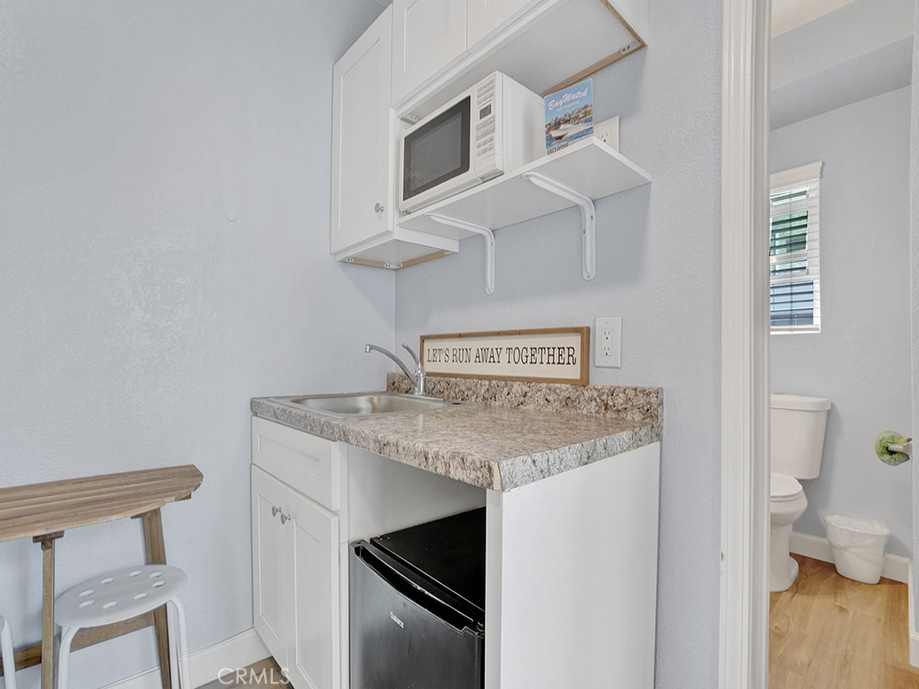 1320 W Balboa Boulevard