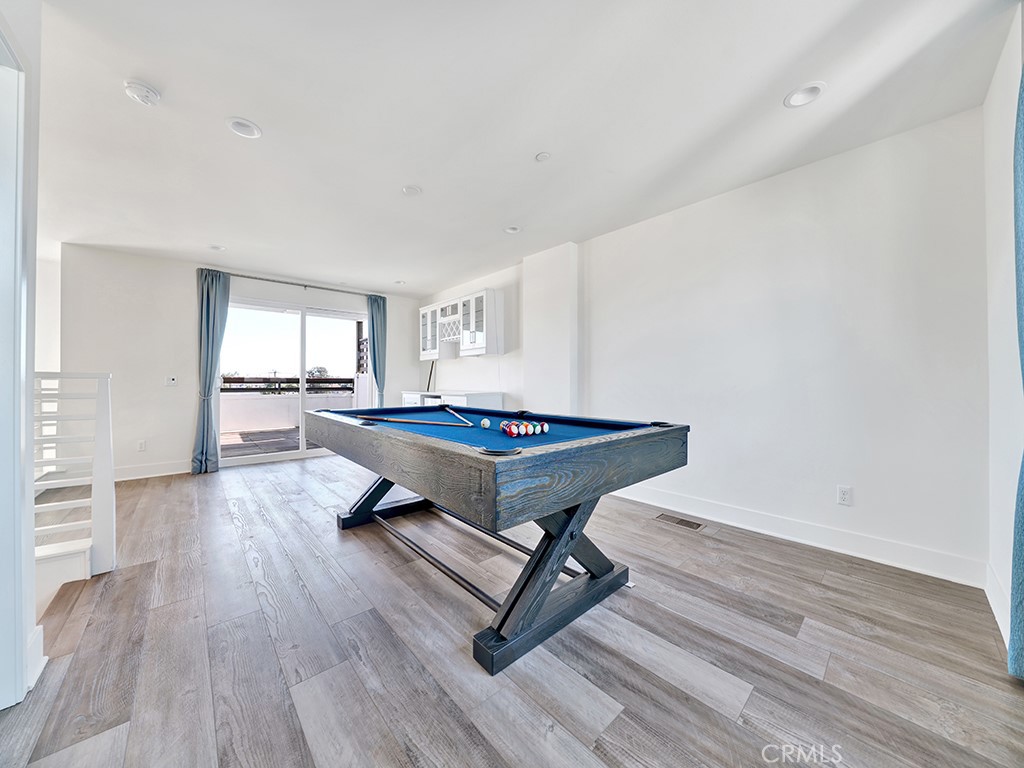 1658 Topanga