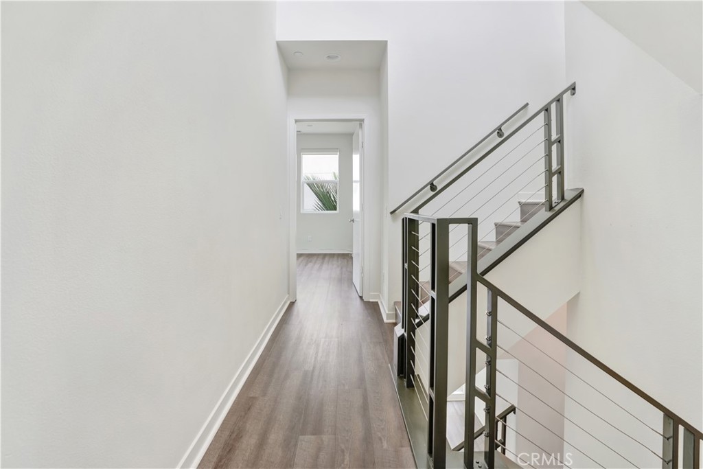 1688 Shoreline Way