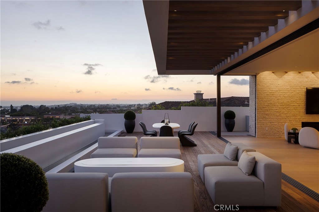 2519 Harbor View Drive