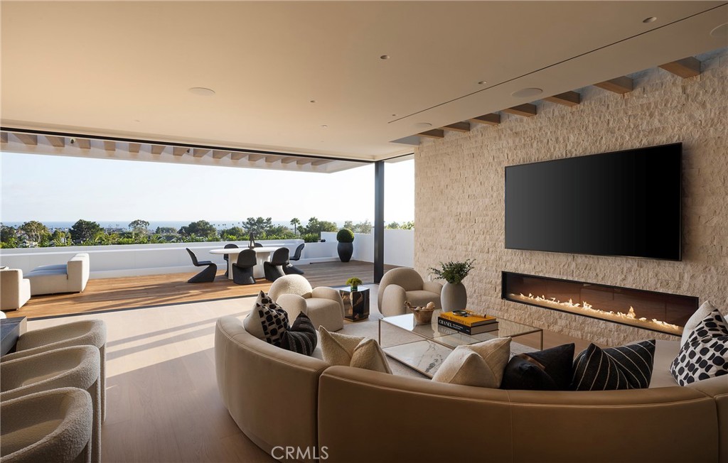 2519 Harbor View Drive