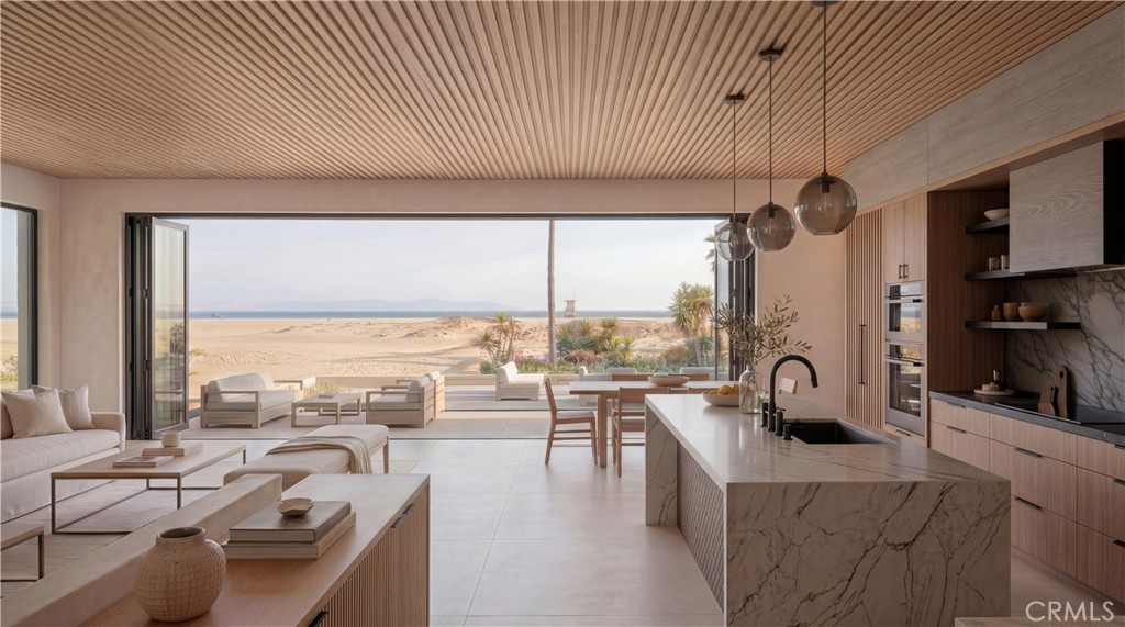 306 E Oceanfront