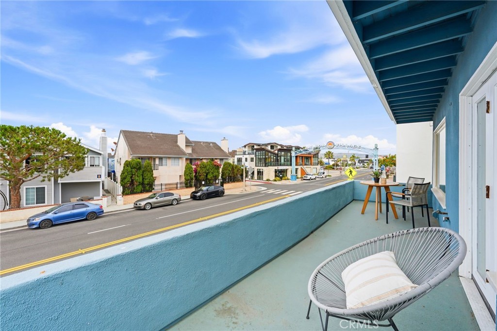 419 E Balboa
