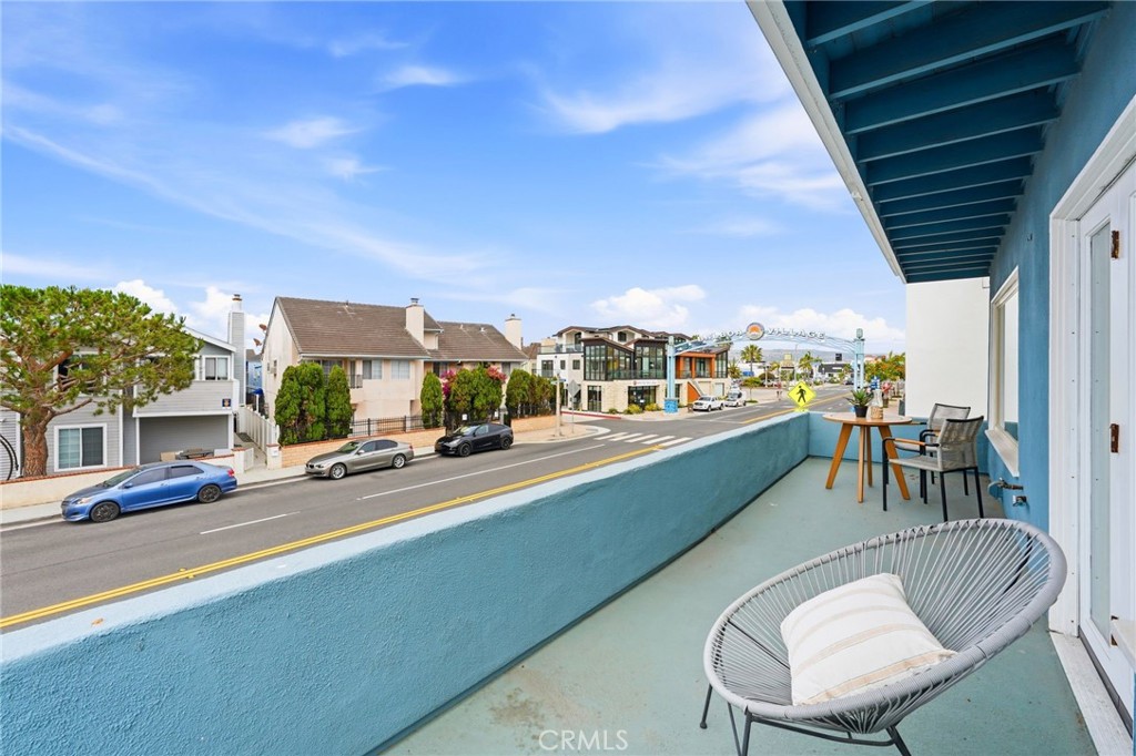 419 E Balboa