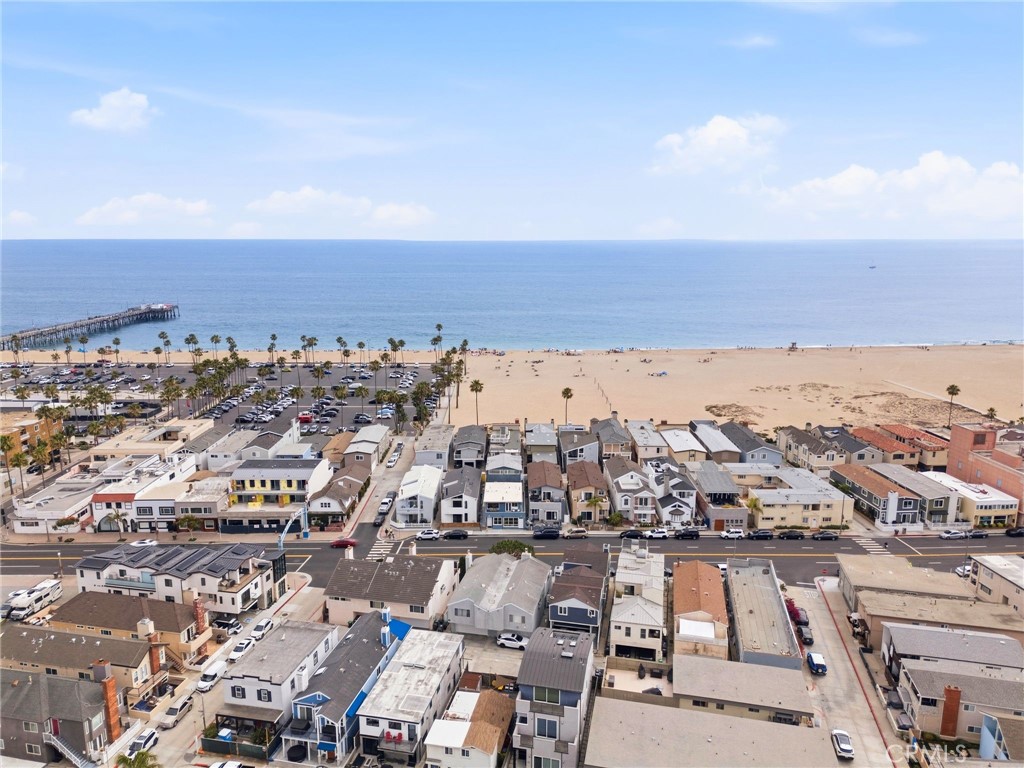 419 E Balboa