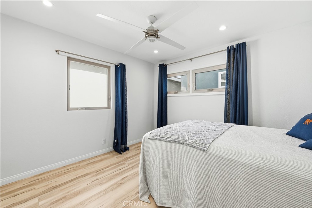 419 E Balboa