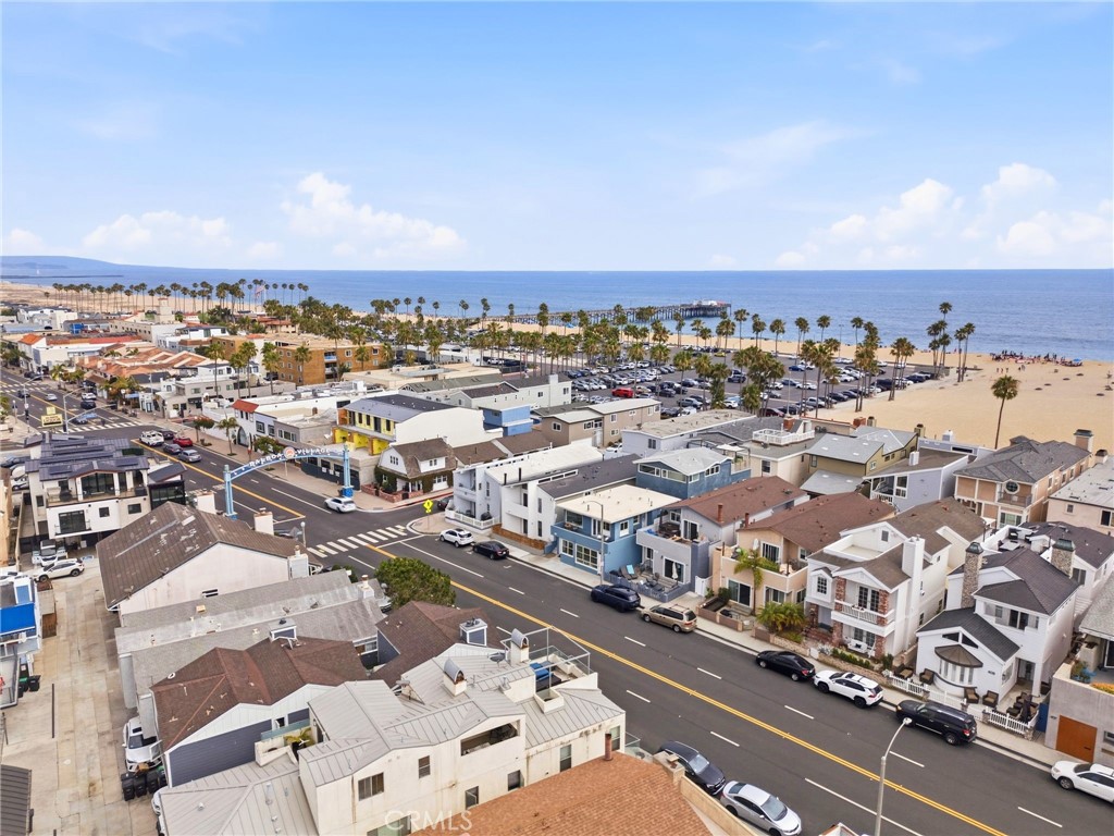 419 E Balboa