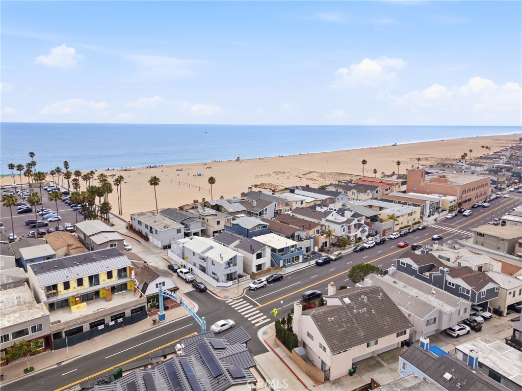 419 E Balboa