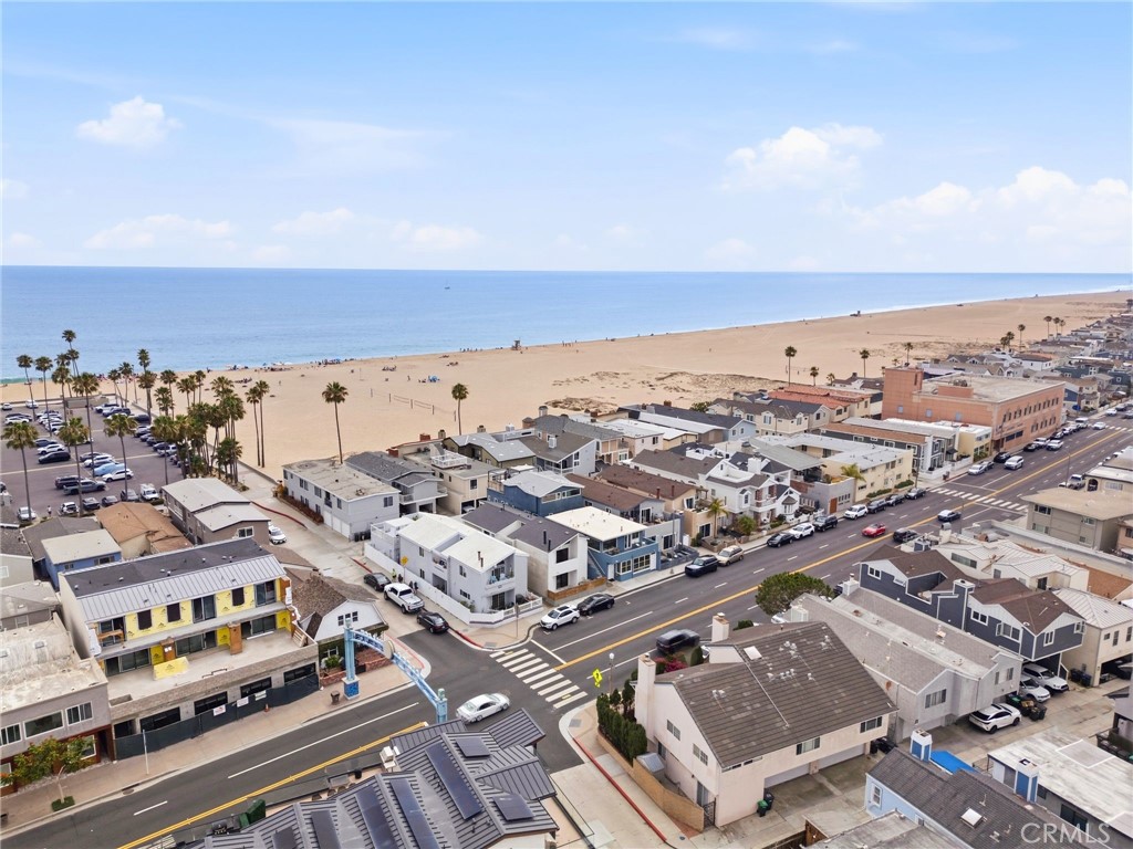 419 E Balboa